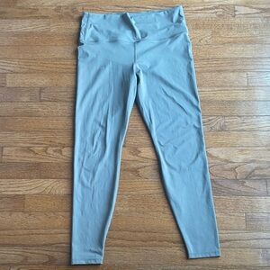 Tanish-Grey leggings